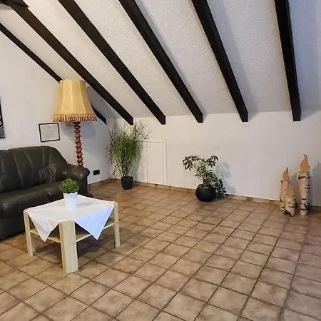Apartment Unterm Wald - Pool + Garten + Panorama *